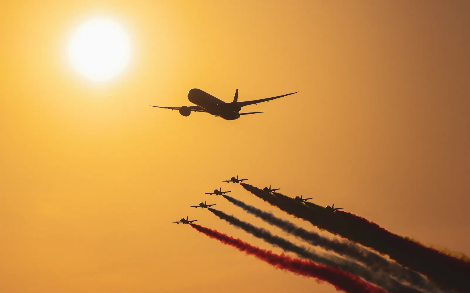 The Etihad Airways flyover above Yas Island on race day, 2023. Photo: Delta.jpg, CC BY-SA 4.0, via Wikimedia Commons.